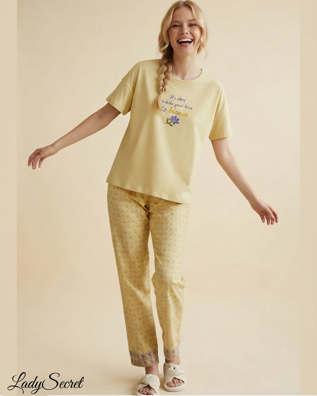 Pyjama Femme Bloom – T-shirt & Pantalon Coordonné S-6015