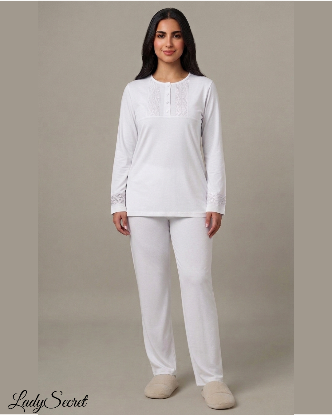 Pyjama Femme Broderie Blanche - Top & Pantalon