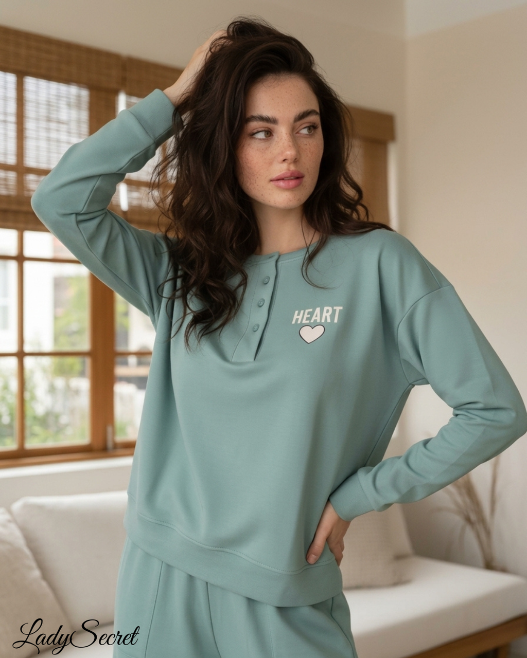 Pyjama Femme Forever in My Heart – Top Henley & Pantalon Large