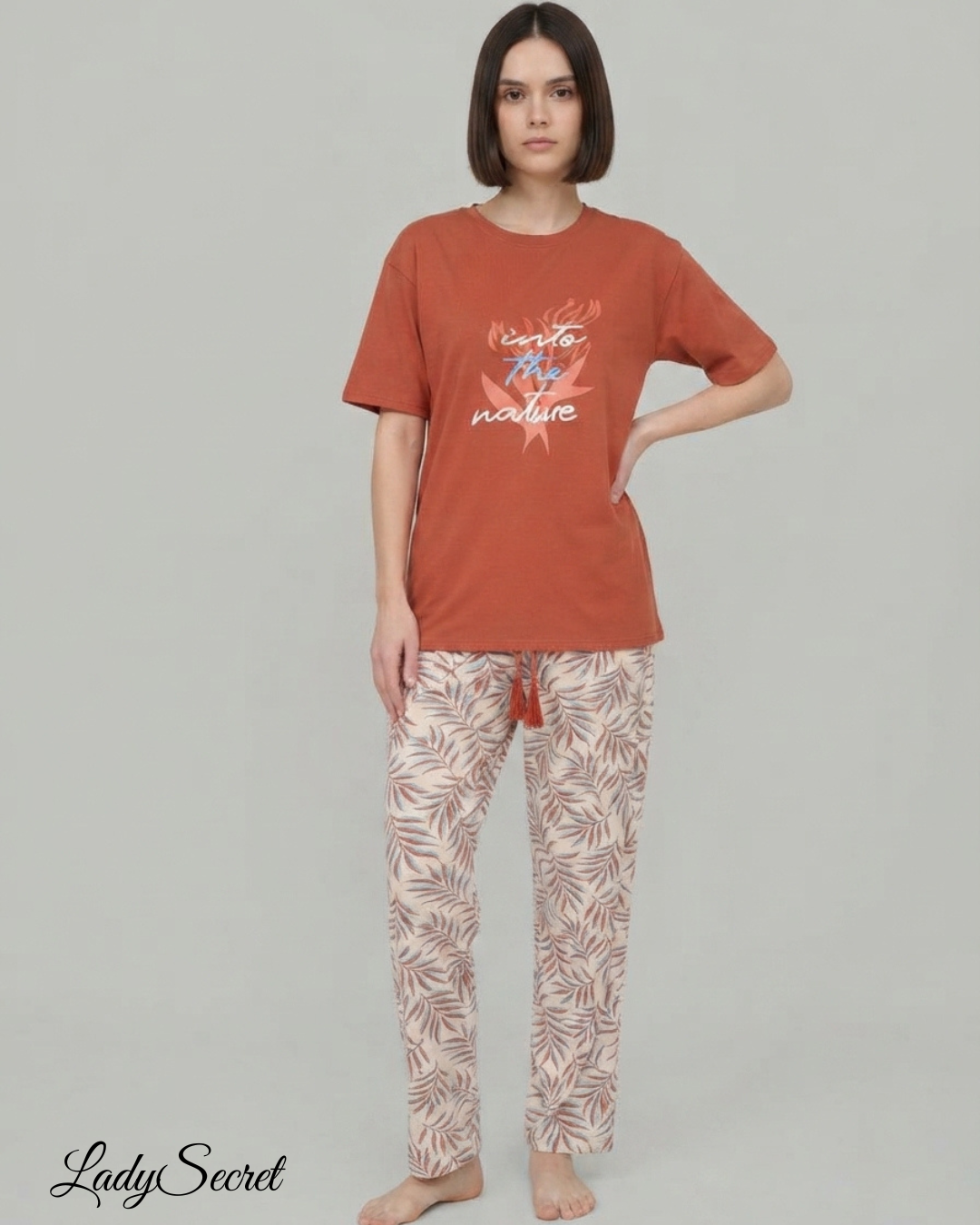 Pyjama Femme Into the Nature - T-shirt & Pantalon Feuillage 423